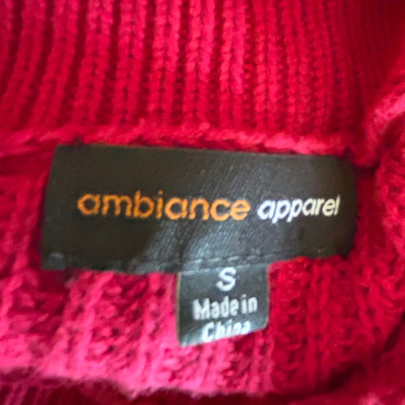 Ambiance Apparel Red Long Sleeve Turtleneck Soft Sweater Size Relaxed Small - Picture 4 of 5